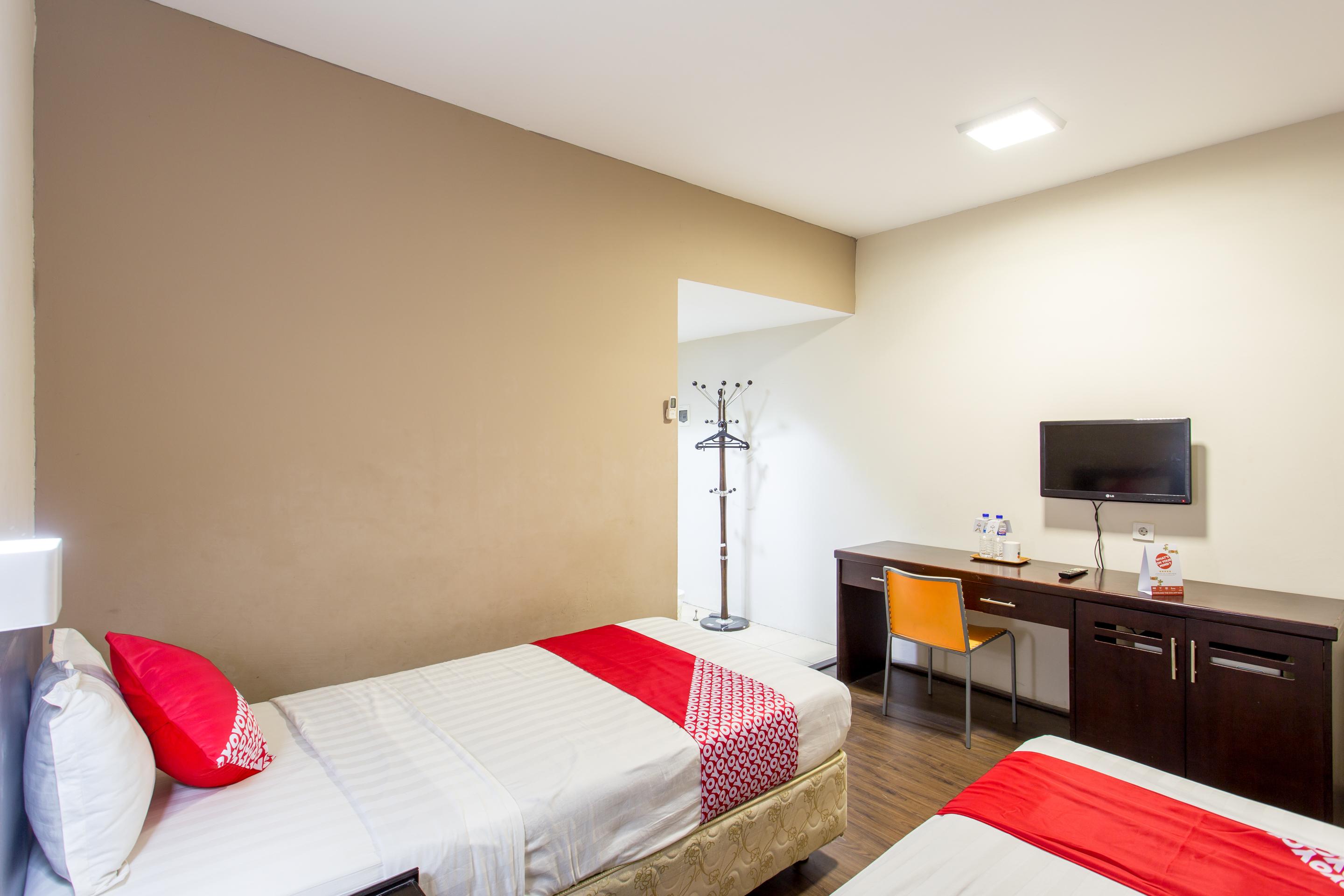 Capital O 769 City Hotel Balikpapan  Exterior photo