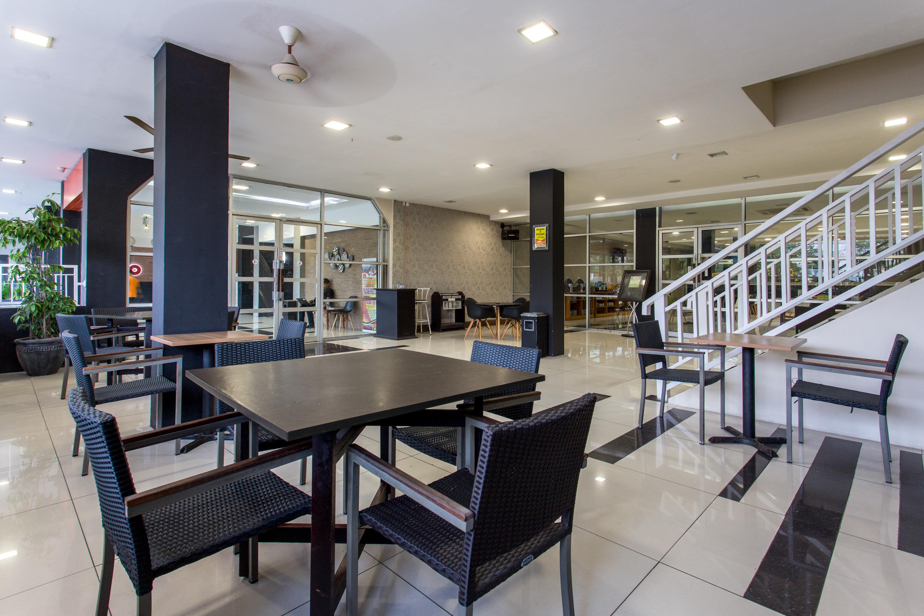 Capital O 769 City Hotel Balikpapan  Exterior photo